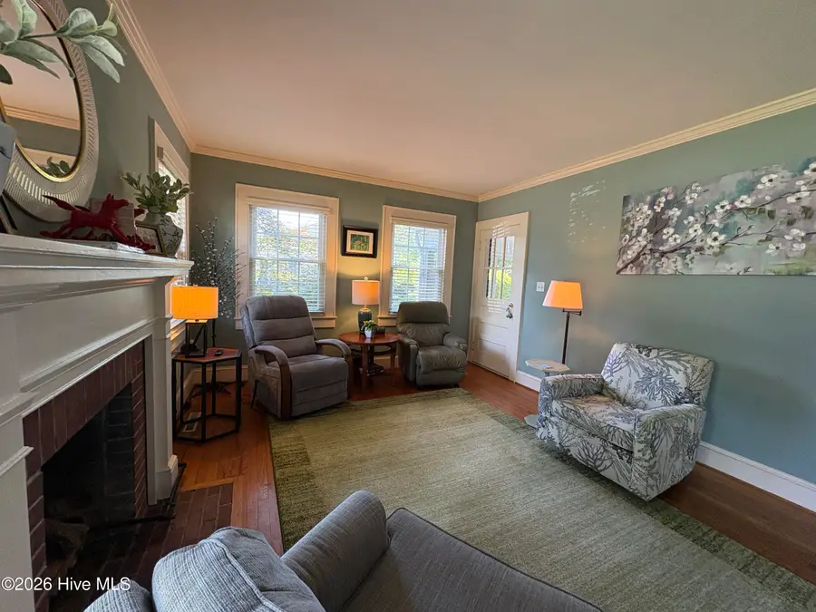 310 E 12th Street, Washington, NC 27889 - #3