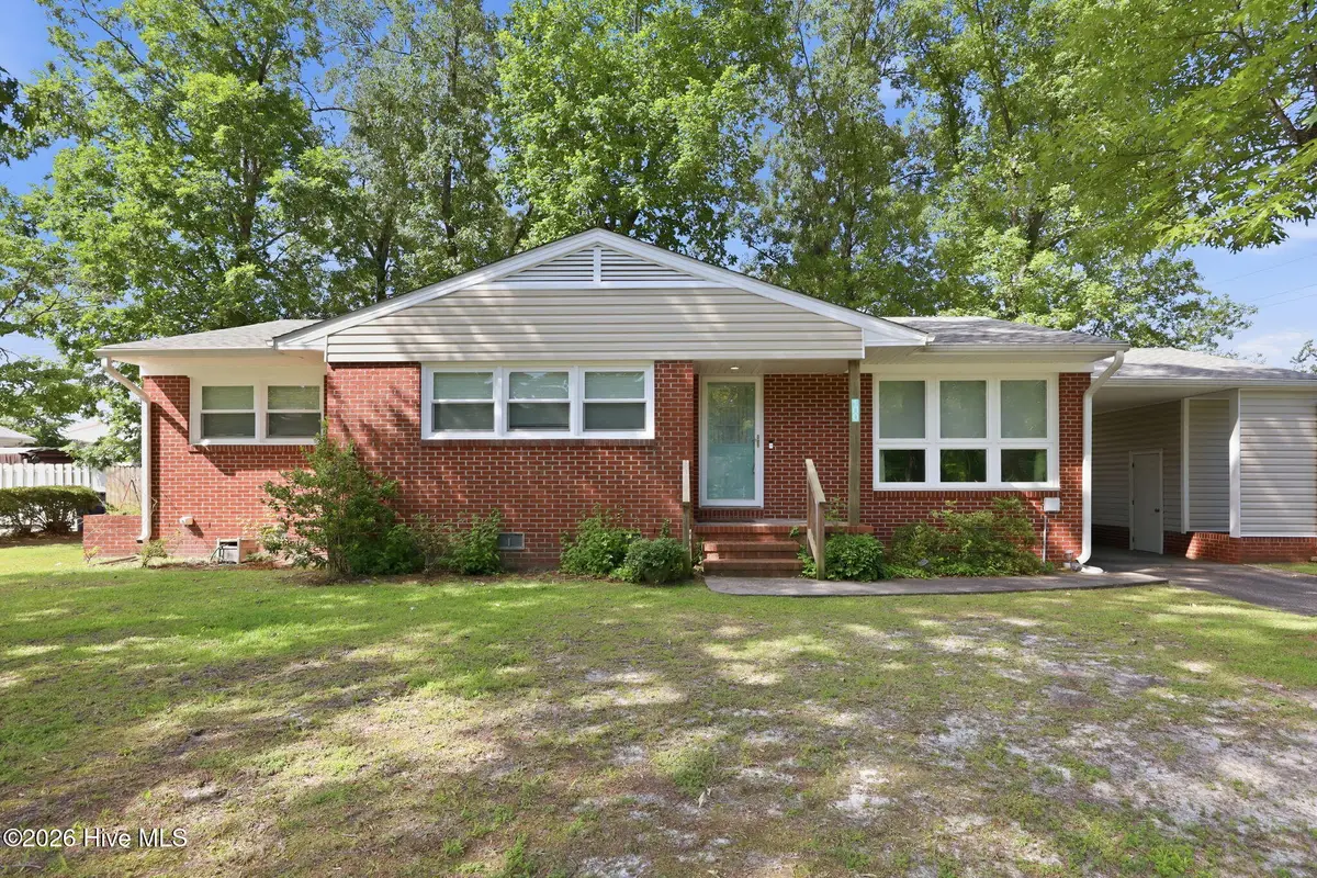 100 E Sherwood Drive, Havelock, NC 28532 - #1