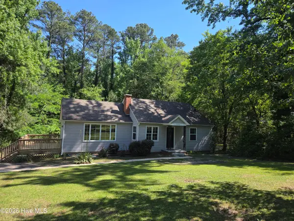 906 Sunset Drive, Carthage, NC 28327