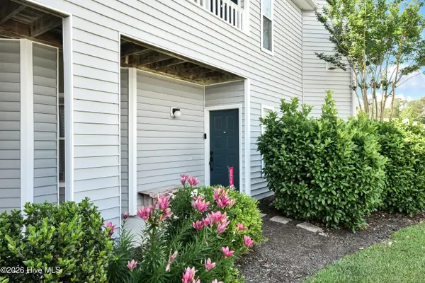 4148 Breezewood Drive #Apt 104, Wilmington, NC 28412