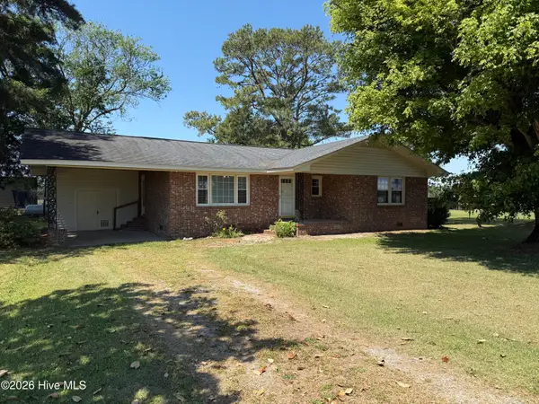 2042 Pinetops-crisp Road, Pinetops, NC 27864