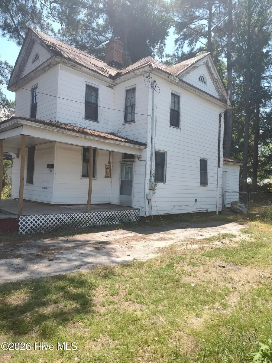 210 E Vine Street, Goldsboro, NC 27530 - #2