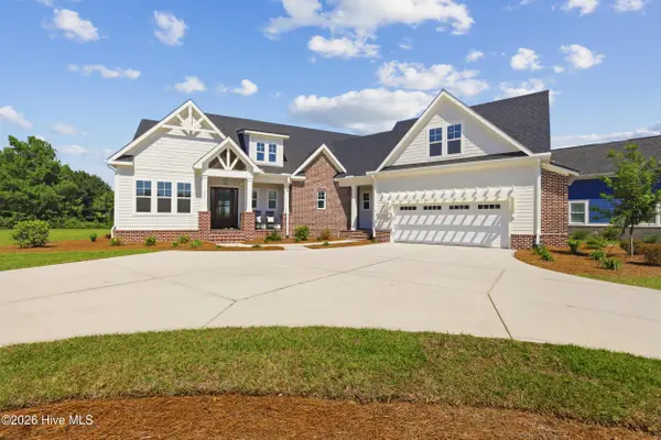 444 Crow Creek Drive Nw, Calabash, NC 28467