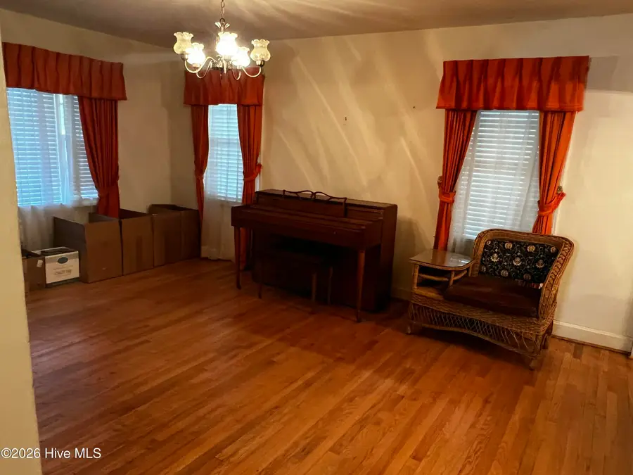 1817 Beaufort Street, New Bern, NC 28560 - #3