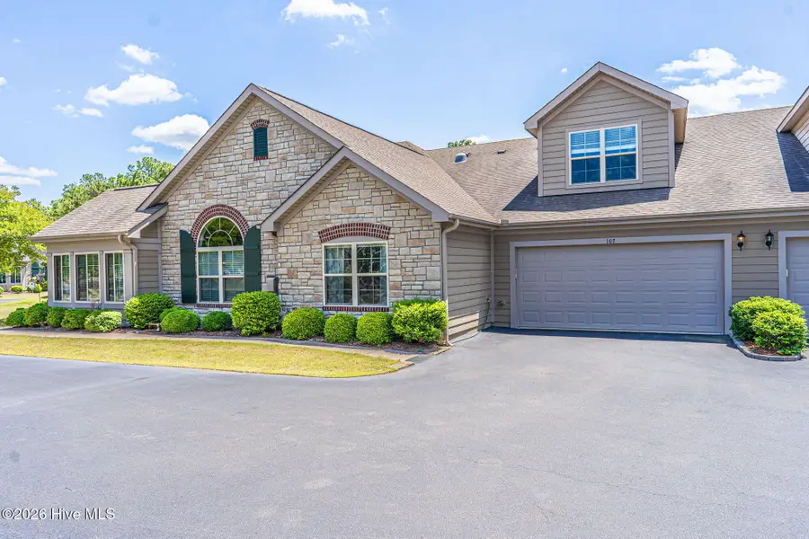 107 W Chelsea Court, Southern Pines, NC 28387 - #3