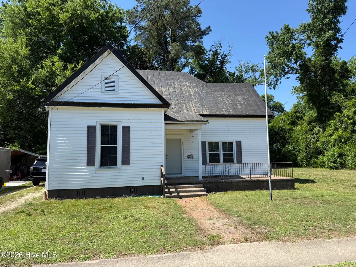 608 E Mulberry Street, Goldsboro, NC 27530 - #1
