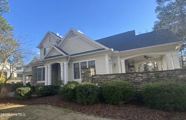 300 Cochrane Castle Circle # 3, Pinehurst, NC 28374