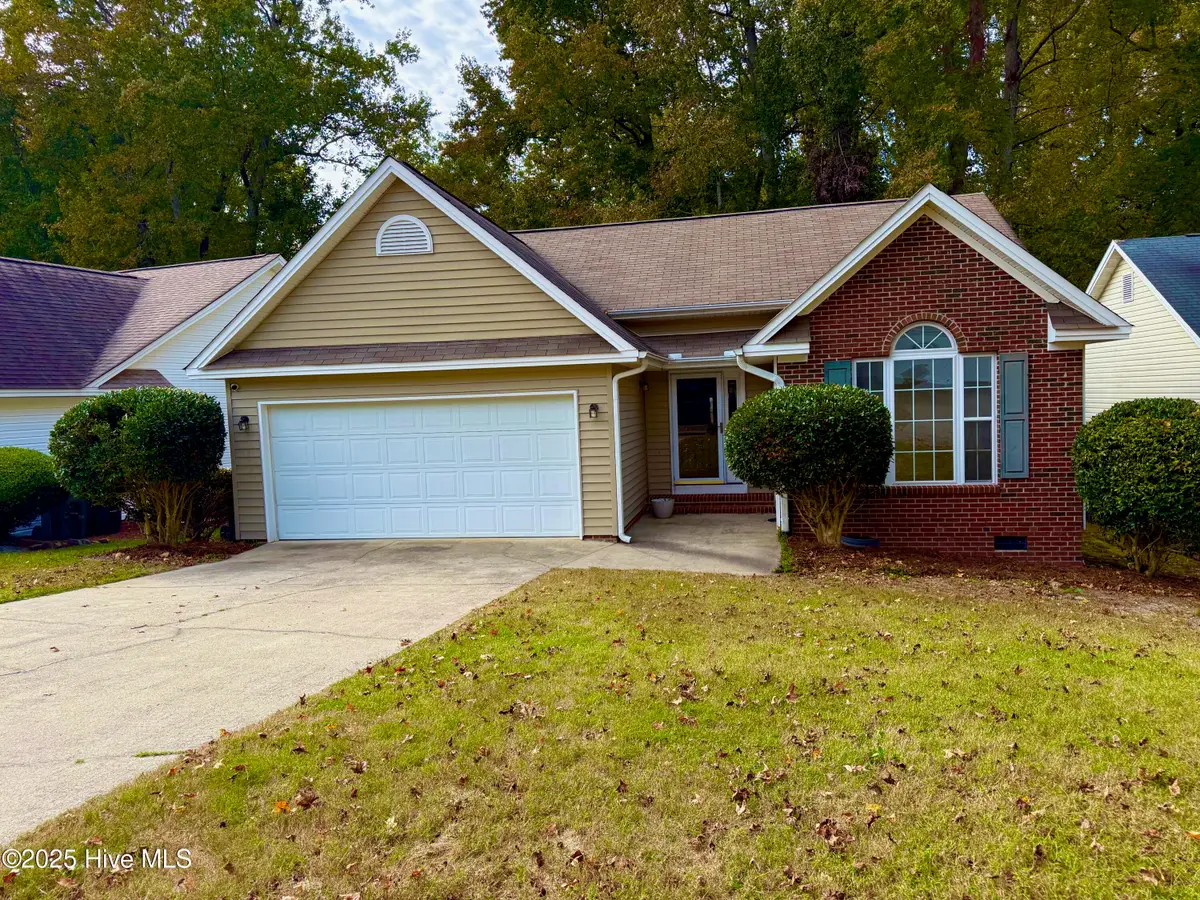 136 Kensington Way, Aberdeen, NC 28315 - #1