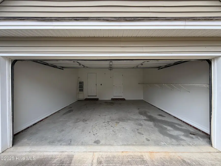 136 Kensington Way, Aberdeen, NC 28315 - #2