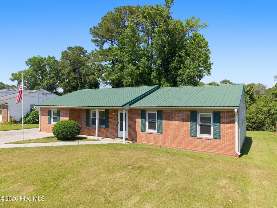 202 Tower Drive, Jacksonville, NC 28546 - #2