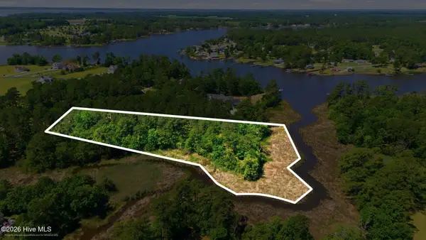 292 Southern Plantation Drive S, Oriental, NC 28571