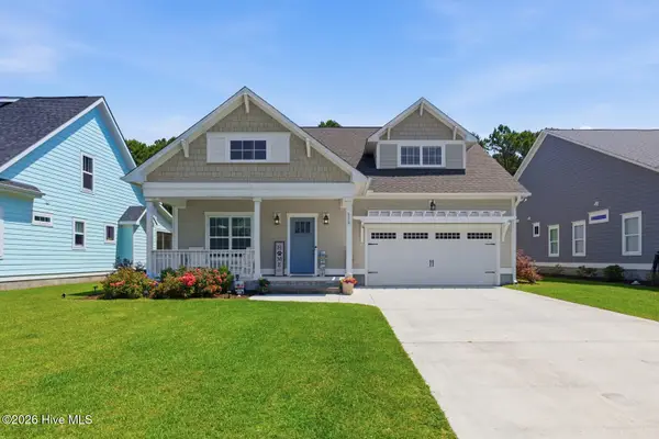 319 Lightning Bug Lane, Holly Ridge, NC 28445