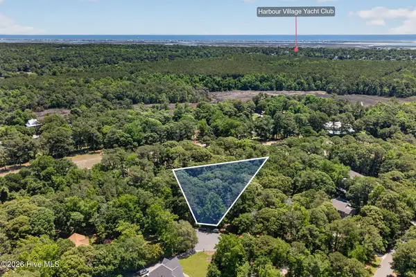 000 Wedge Road, Hampstead, NC 28443