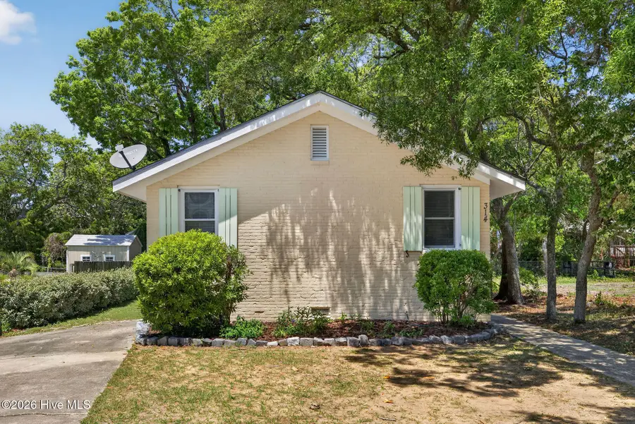 314 Atlanta Avenue, Carolina Beach, NC 28428 - #2