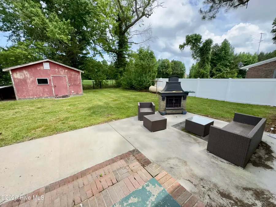 1716 Crescent Drive, Elizabeth City, NC 27909 - #2