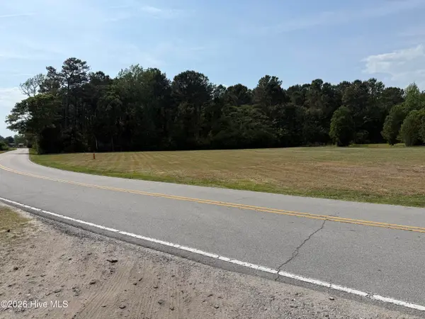 840 Newport Loop Road, Newport, NC 28570