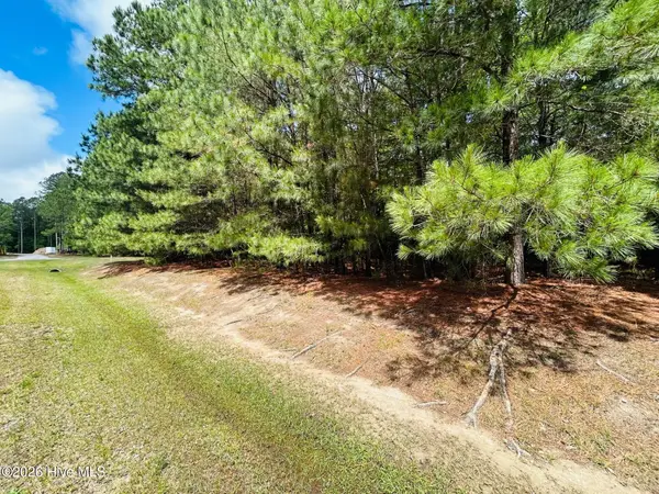 38 Calm Harbor Street, Hertford, NC 27944