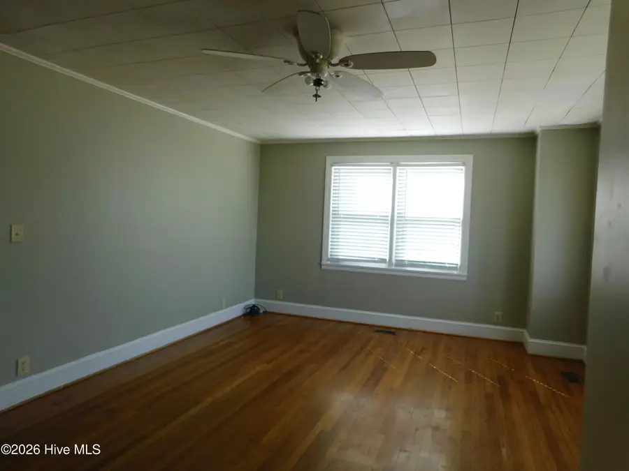 417 Fairly Street, Laurinburg, NC 28352 - #3