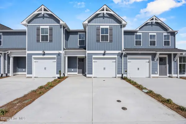 35 W Pioneer Way #114, Hampstead, NC 28443
