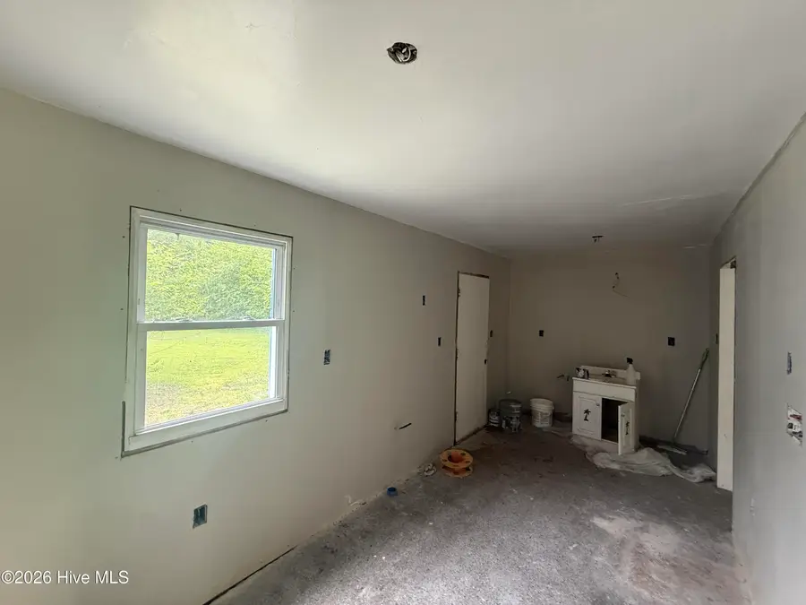 Address Withheld By Seller, Kinston, NC 28501 - #3