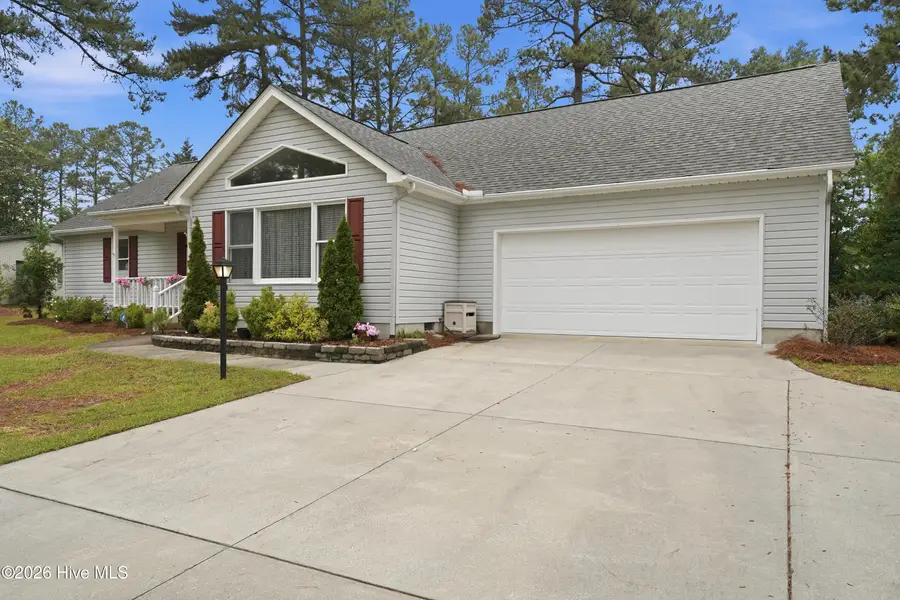 17 Shadow Lane, Whispering Pines, NC 28327 - #3