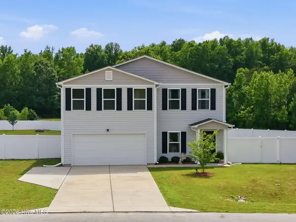 881 Ashbury Lane, Ayden, NC 28513