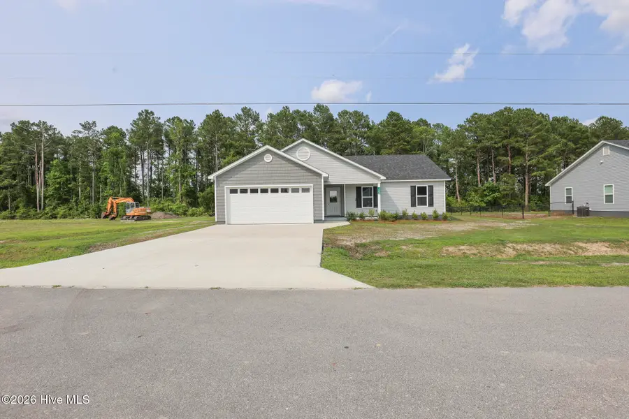 123 Buckskin Drive, Pollocksville, NC 28573 - #2