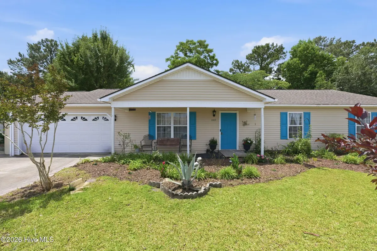 607 Darkwood Drive, Havelock, NC 28532 - #1
