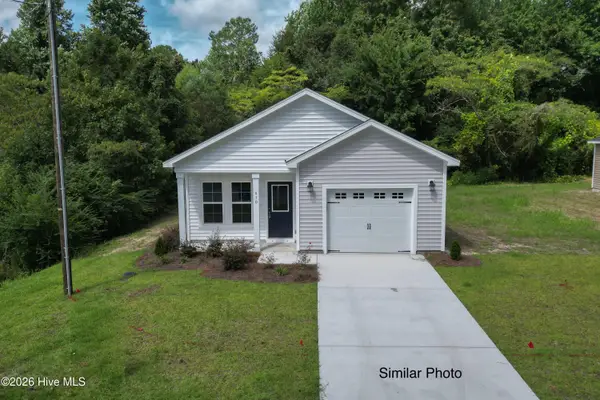 704 Bynum Avenue, Maysville, NC 28555