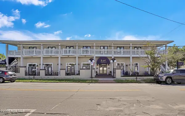 102 S 2nd Street #215, Wilmington, NC 28401