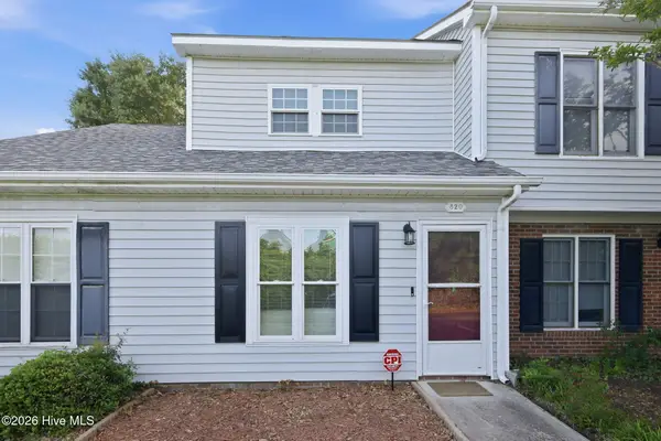 3200 Crystal Oaks Lane #820, Morehead City, NC 28557