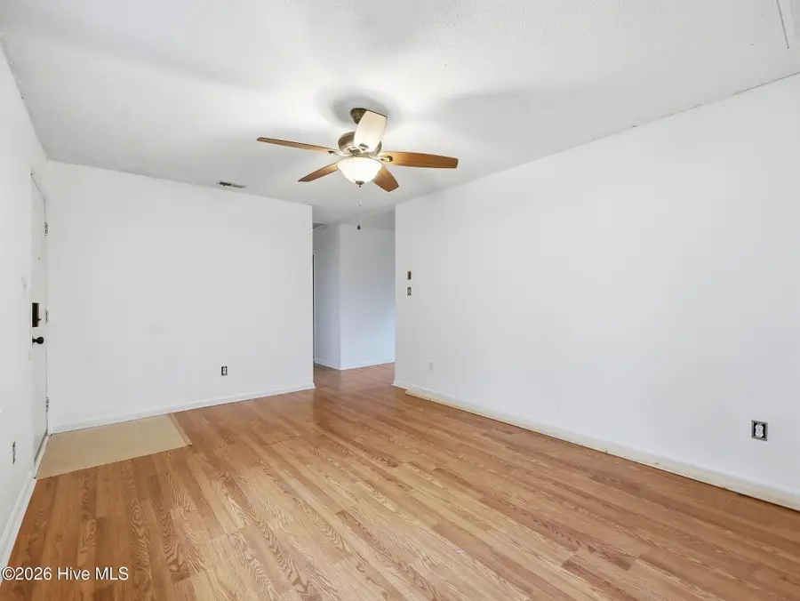 407 Kenwood Drive, Jacksonville, NC 28540 - #3