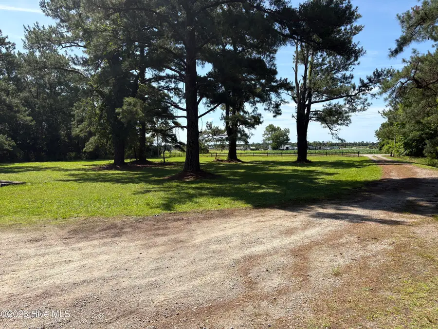 284 Laurel Road, Beaufort, NC 28516 - #3