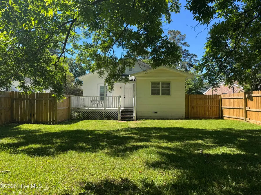 109 E Calhoun Street, Whiteville, NC 28472 - #3