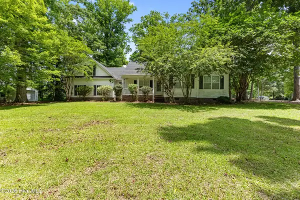 364 Knollwood Drive, Hampstead, NC 28443