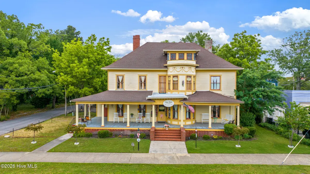 104 W Main Street, Elizabeth City, NC 27909 - #1