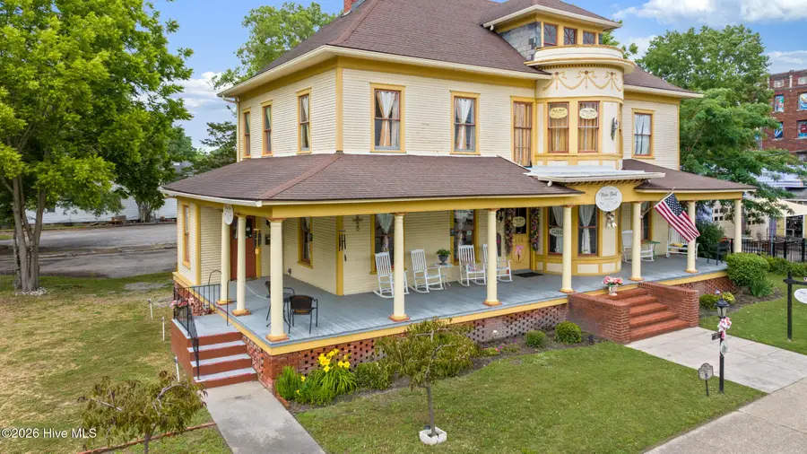 104 W Main Street, Elizabeth City, NC 27909 - #2