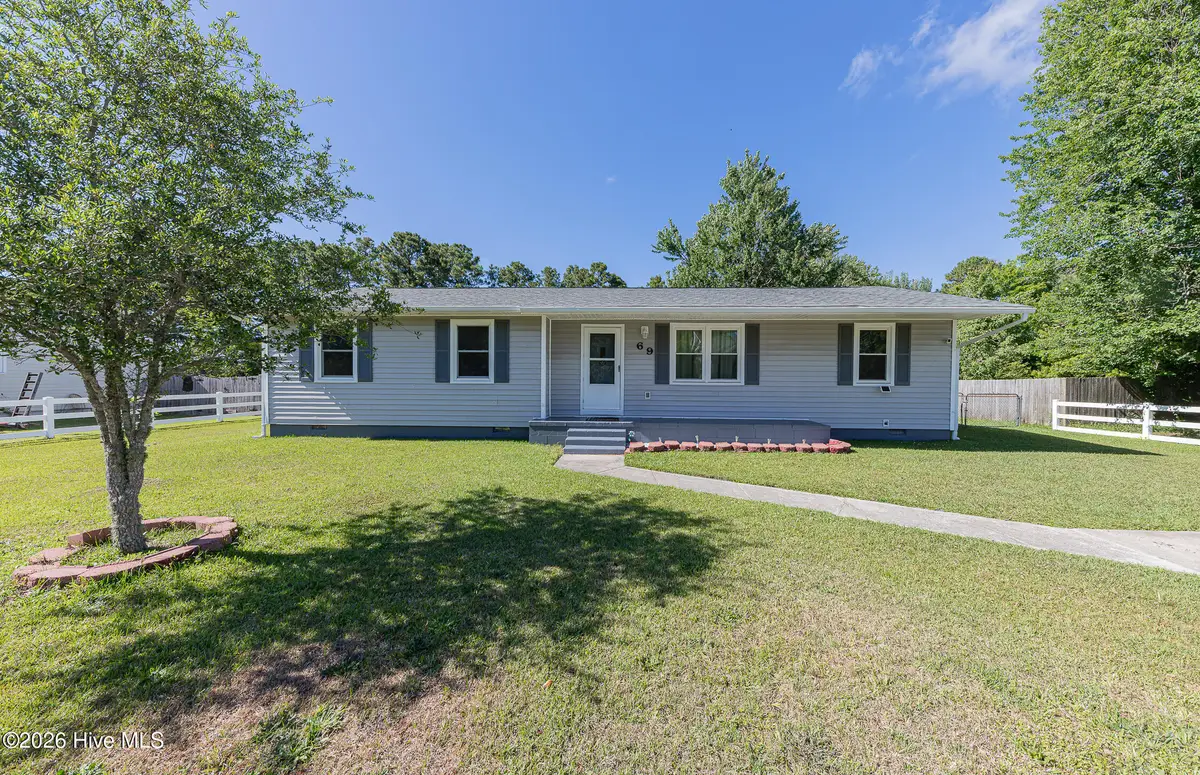 69 Sanders Drive, Hubert, NC 28539 - #1