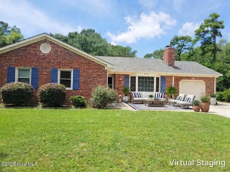 501 Oak Lane, Newport, NC 28570 - #2