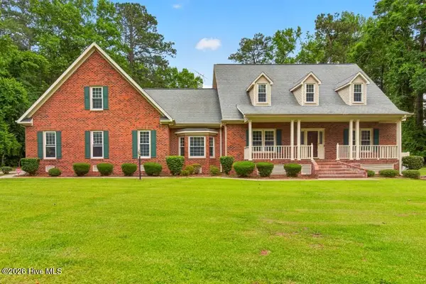 2111 Hunt Hill Place, Kinston, NC 28504