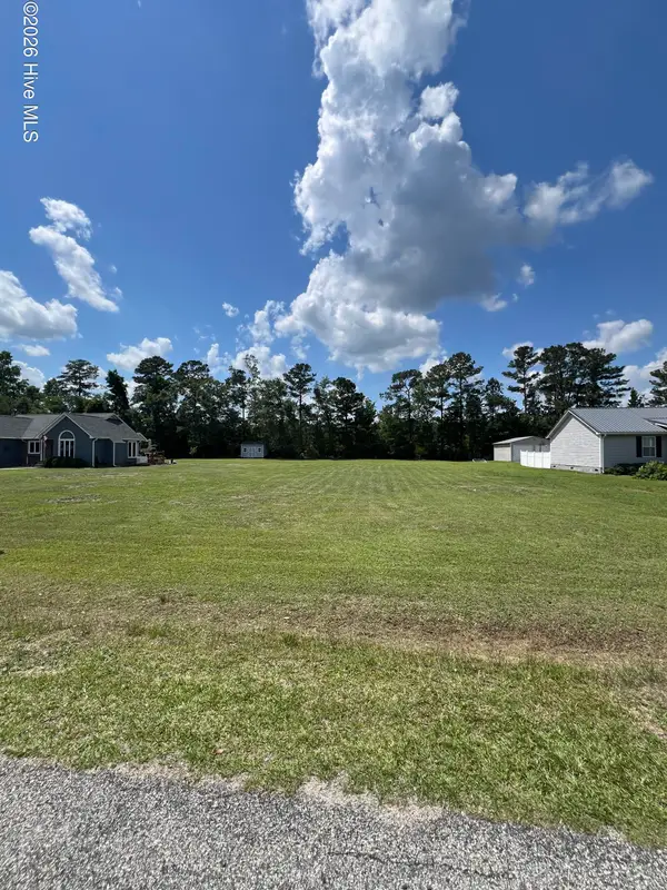 300 Glenwood Drive, Elizabethtown, NC 28337