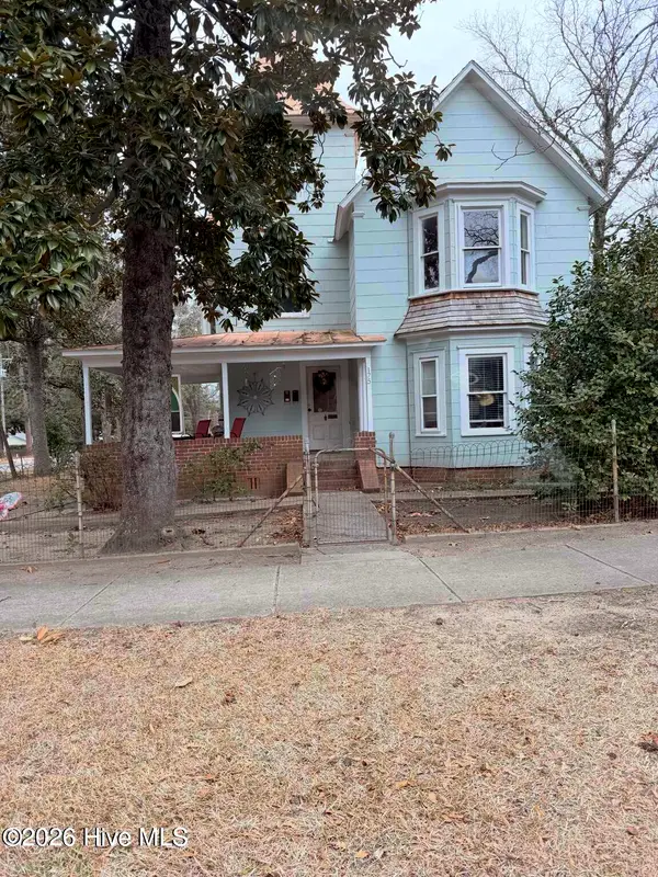 175 W Connecticut Avenue, Southern Pines, NC 28387