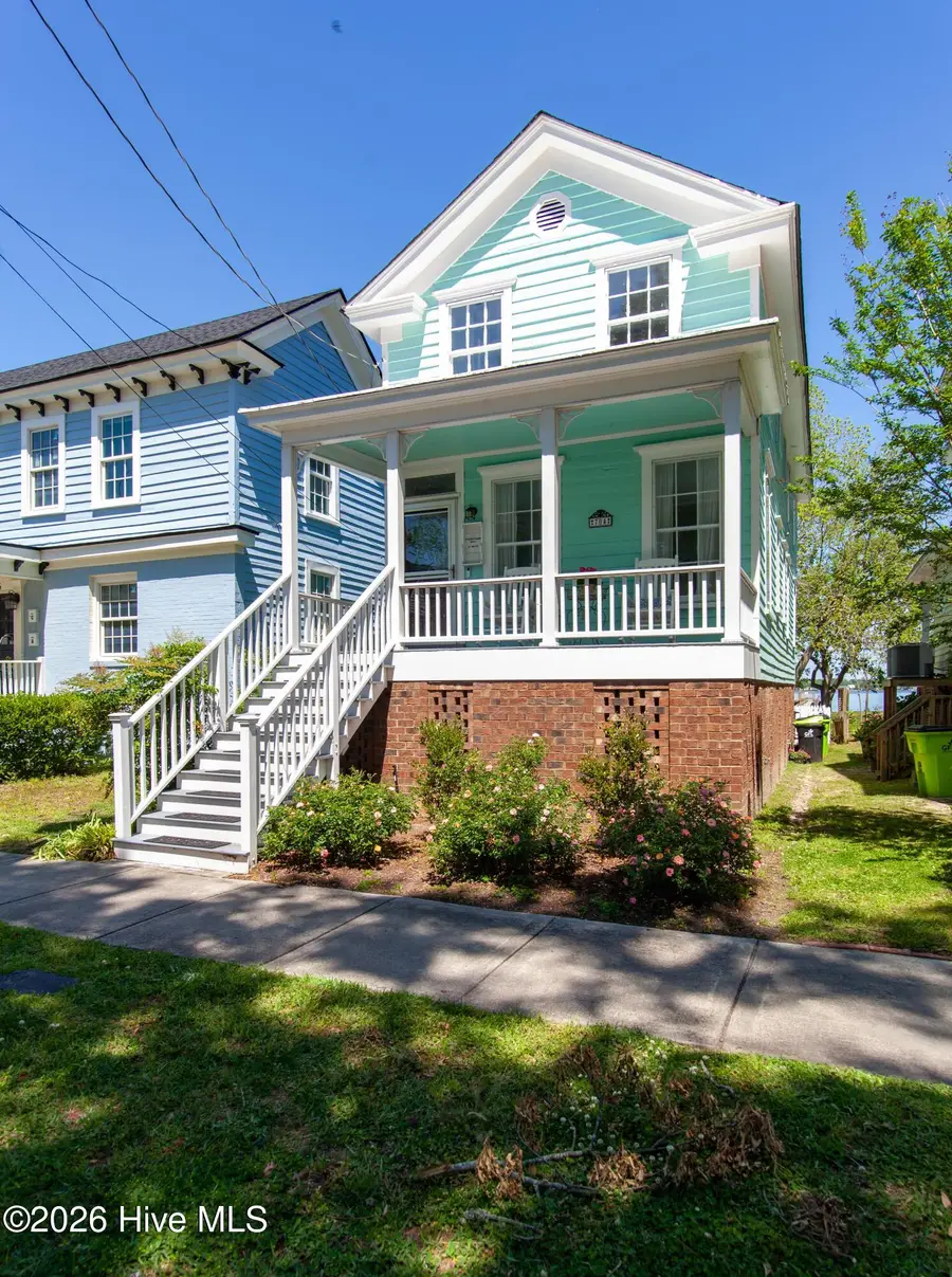 704 E Front Street, New Bern, NC 28560 - #2