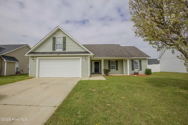 196 Lochwood Drive, Raeford, NC 28376
