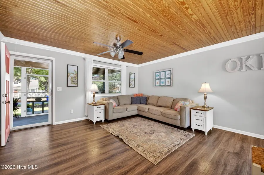 118 NE 19th Street, Oak Island, NC 28465 - #2