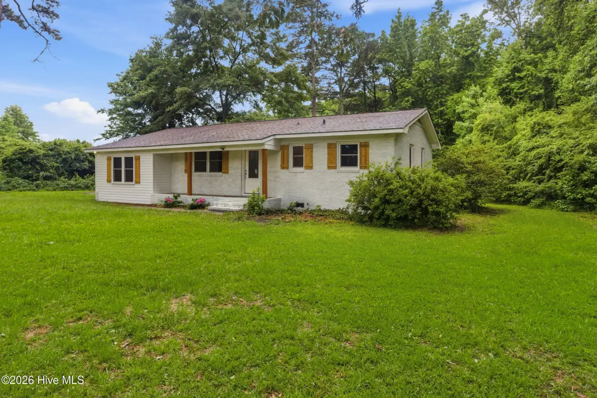 3825 N Us 17 Highway, New Bern, NC 28560 - #1