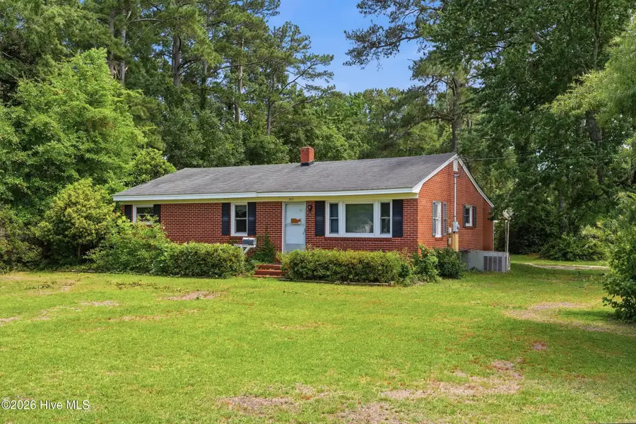343 W Stevens Street, Wallace, NC 28466 - #2