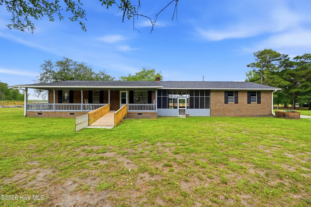 3984 Beattys Bridge Road, Atkinson, NC 28421 - #1