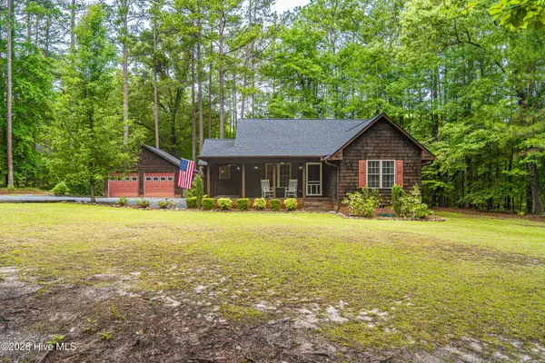 707 Alexander Drive, Aberdeen, NC 28315