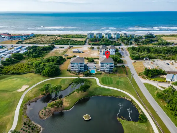 112 Oakleaf Drive #902a, Pine Knoll Shores, NC 28512